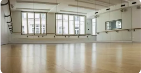 Adaptation d'une salle pour danser "en corps" et toujours (projet intergénérationnel) 👩‍🦳💃🧘‍♀️👦